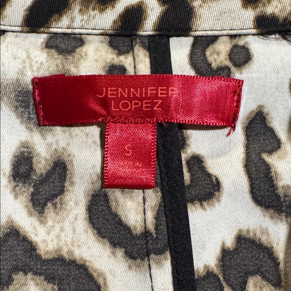 Jennifer Lopez Animal Print Trench Coat - Picture 2 of 13